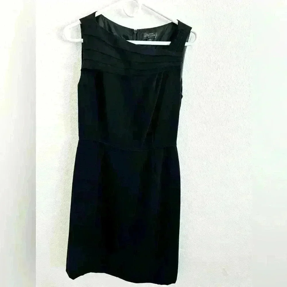 Tahari Arthur S. Levine Petite Sleeveless Dress Size 6P